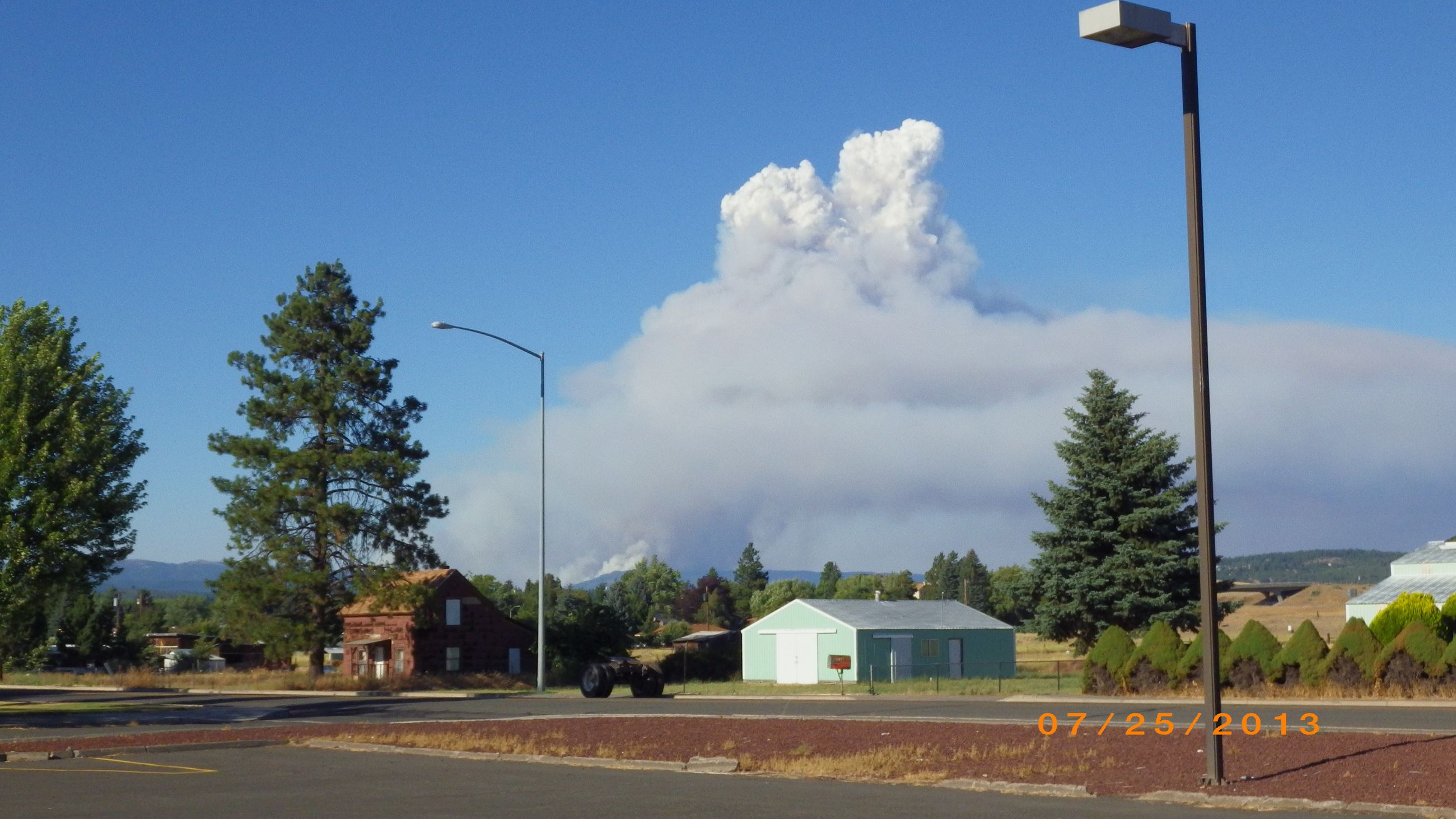 KCDEM_MM28 Smoke Plume